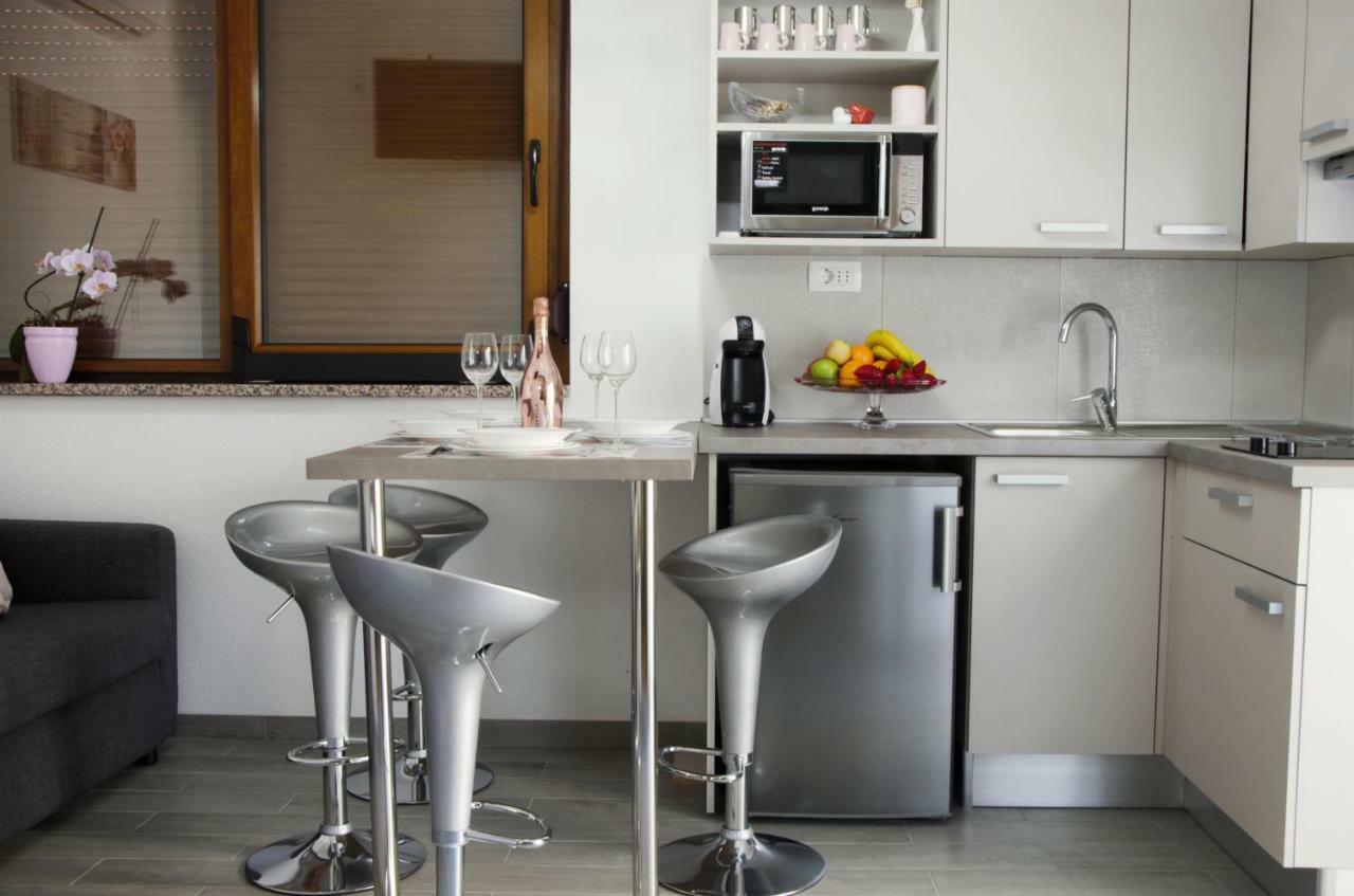 אומאג Apartment Kris מראה חיצוני תמונה