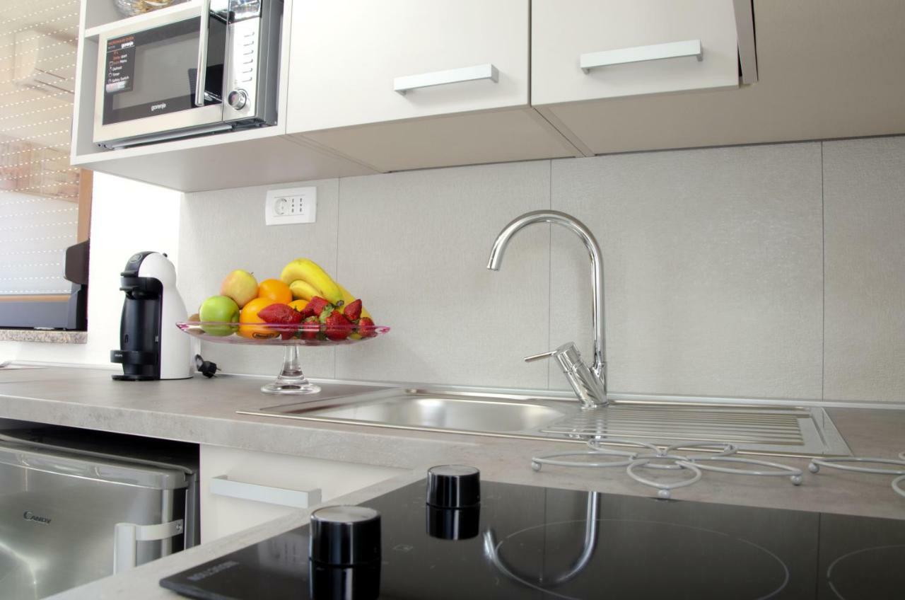 אומאג Apartment Kris מראה חיצוני תמונה