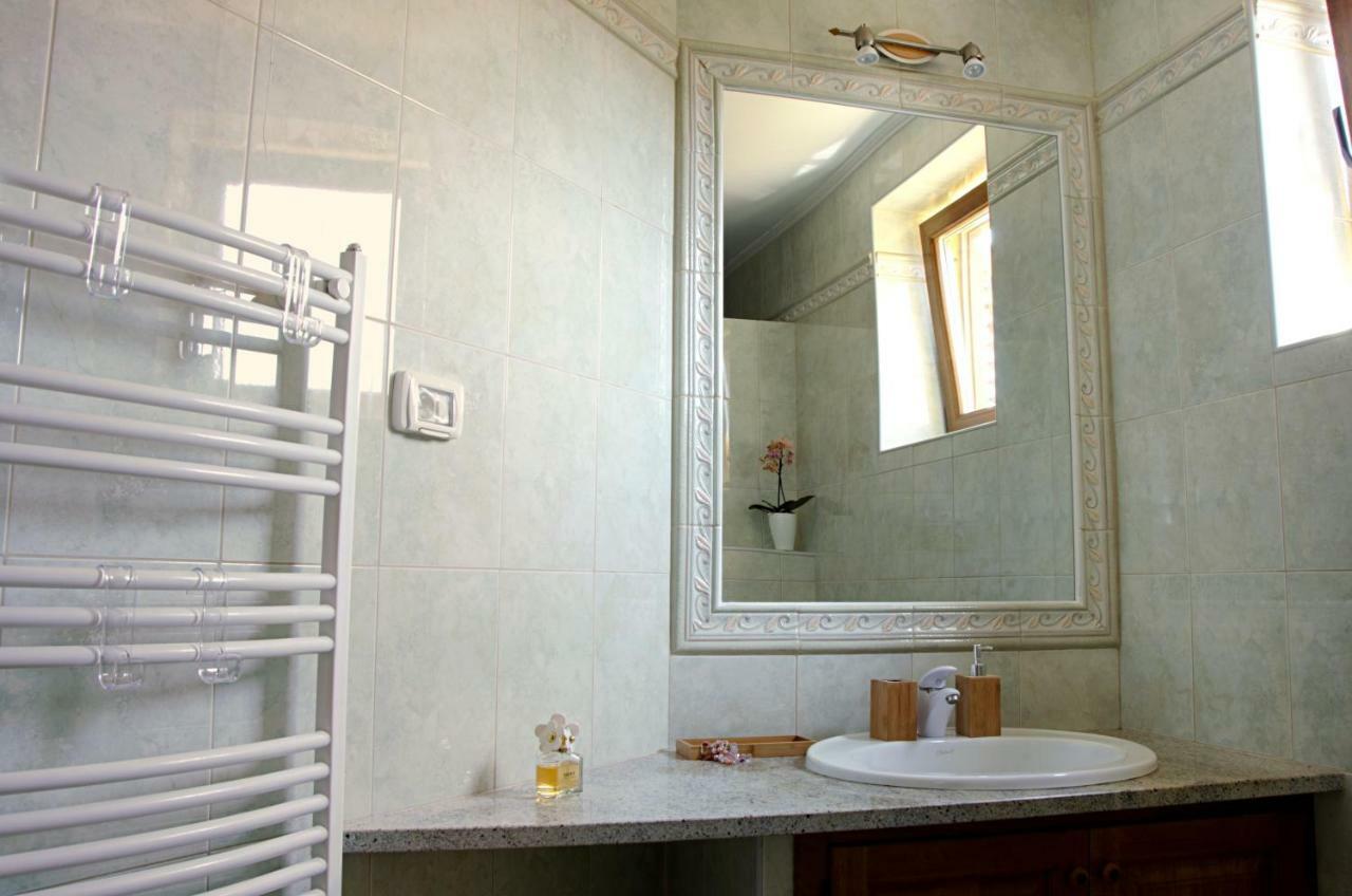 אומאג Apartment Kris מראה חיצוני תמונה